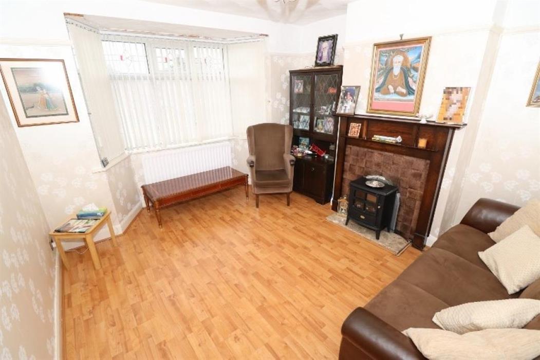 SemiDetached House for sale in Lawnswood Grove, Handsworth, B21 B21