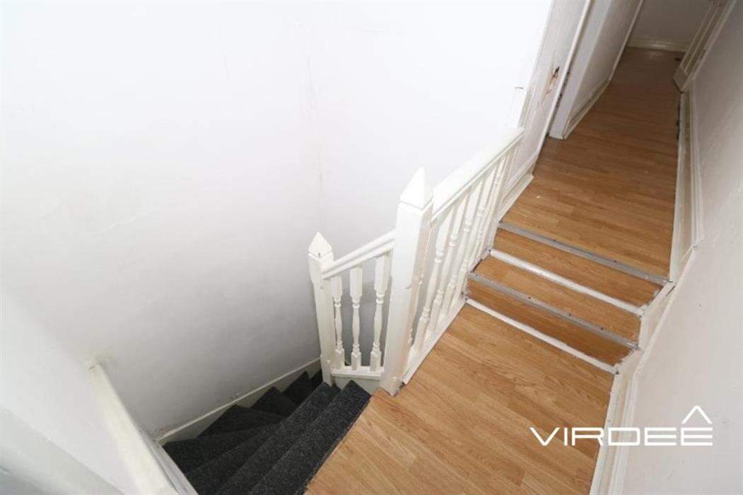 Terraced House for sale in Farnham Road, Handsworth, B21 B21 8EF