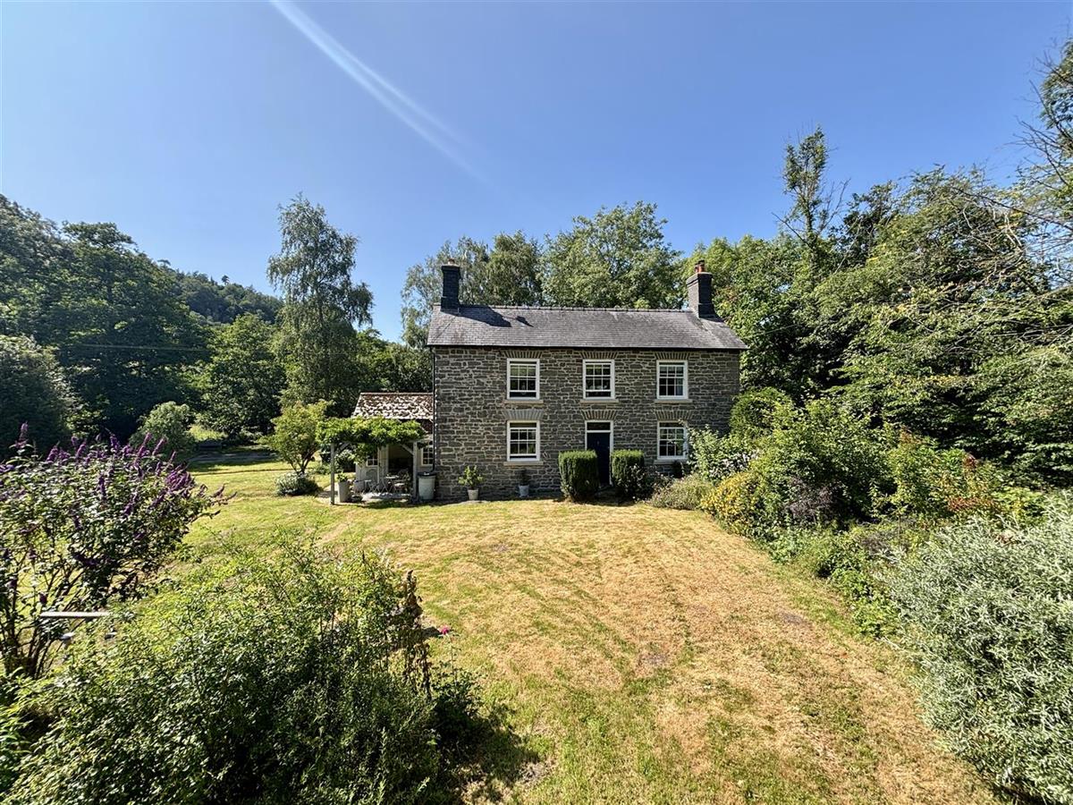 Hudson House, Mardu Lane, Clun