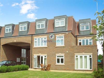 ***LET AGREED***Clarence Court, Colnbrook***LET AGREED***