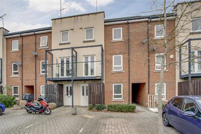 Tadros Court, High Wycombe