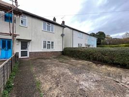 Estate Agents in Lettings : Chiltern Hills : 3 Bedroom Semi-Detached House : Tower Street, Hp13 : Guide Price £330,000 : Click here for more details on this property
