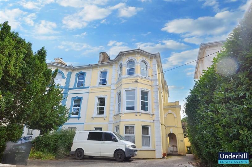 2 Barton Villas, Dawlish