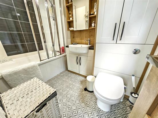 Ensuite Bathroom