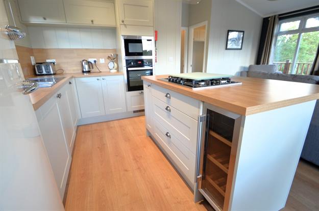 Fitted Kitchen With Integrated Appliances