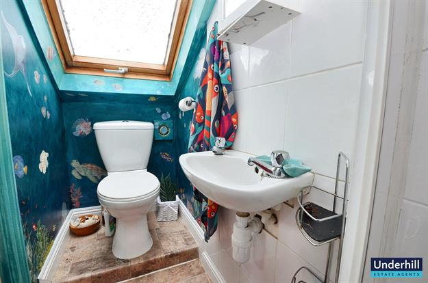 Ensuite