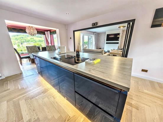 High Spec Kitchen